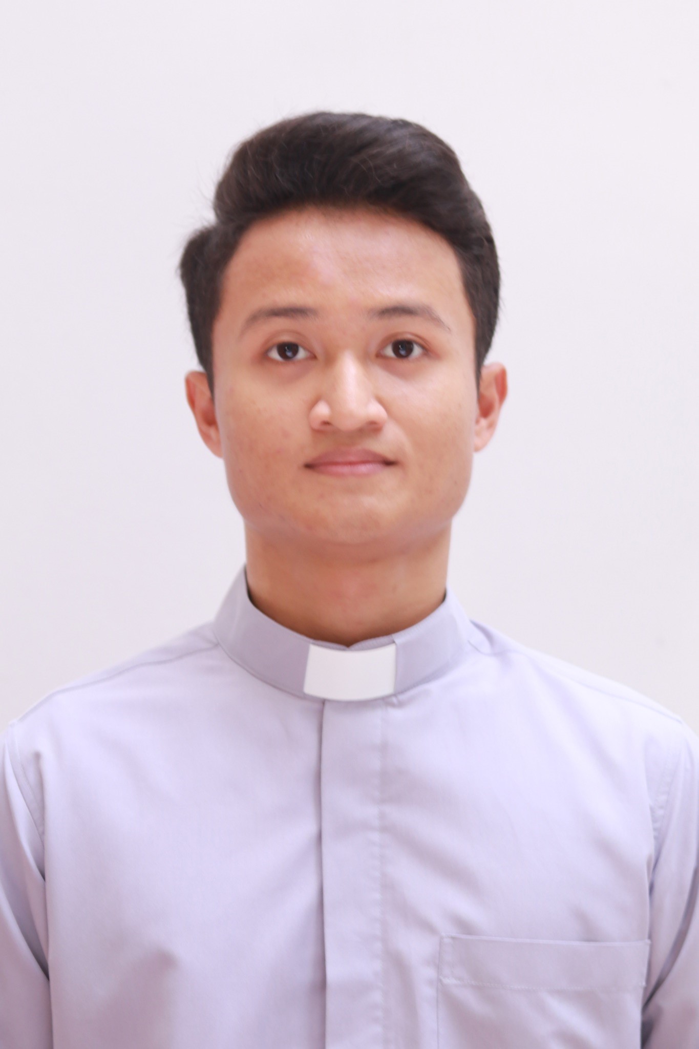 Thầy Phêrô Lê Tùy Nguyễn Văn Hùng, S.J.